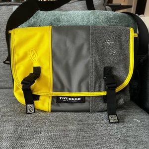 Timbuk2 Tricolor Classic Messenger Bag